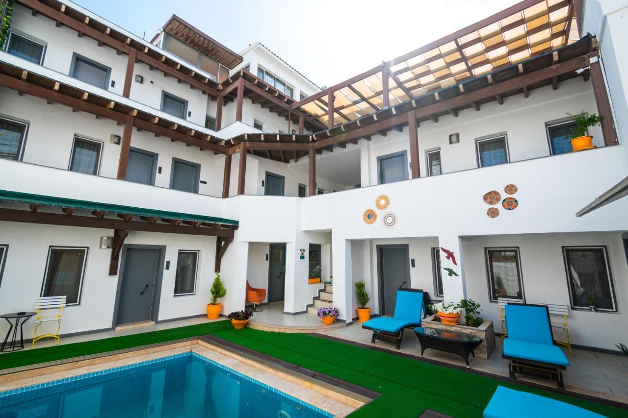 7. Art Feslegen Hotel 3*